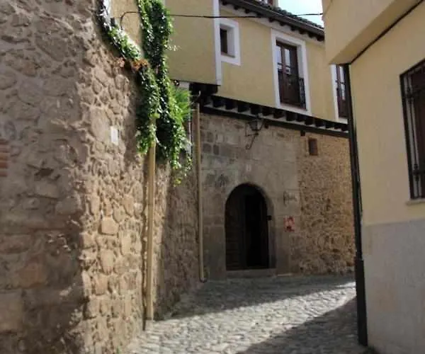 El Canchal 3* 아레나스 데 산 페드로